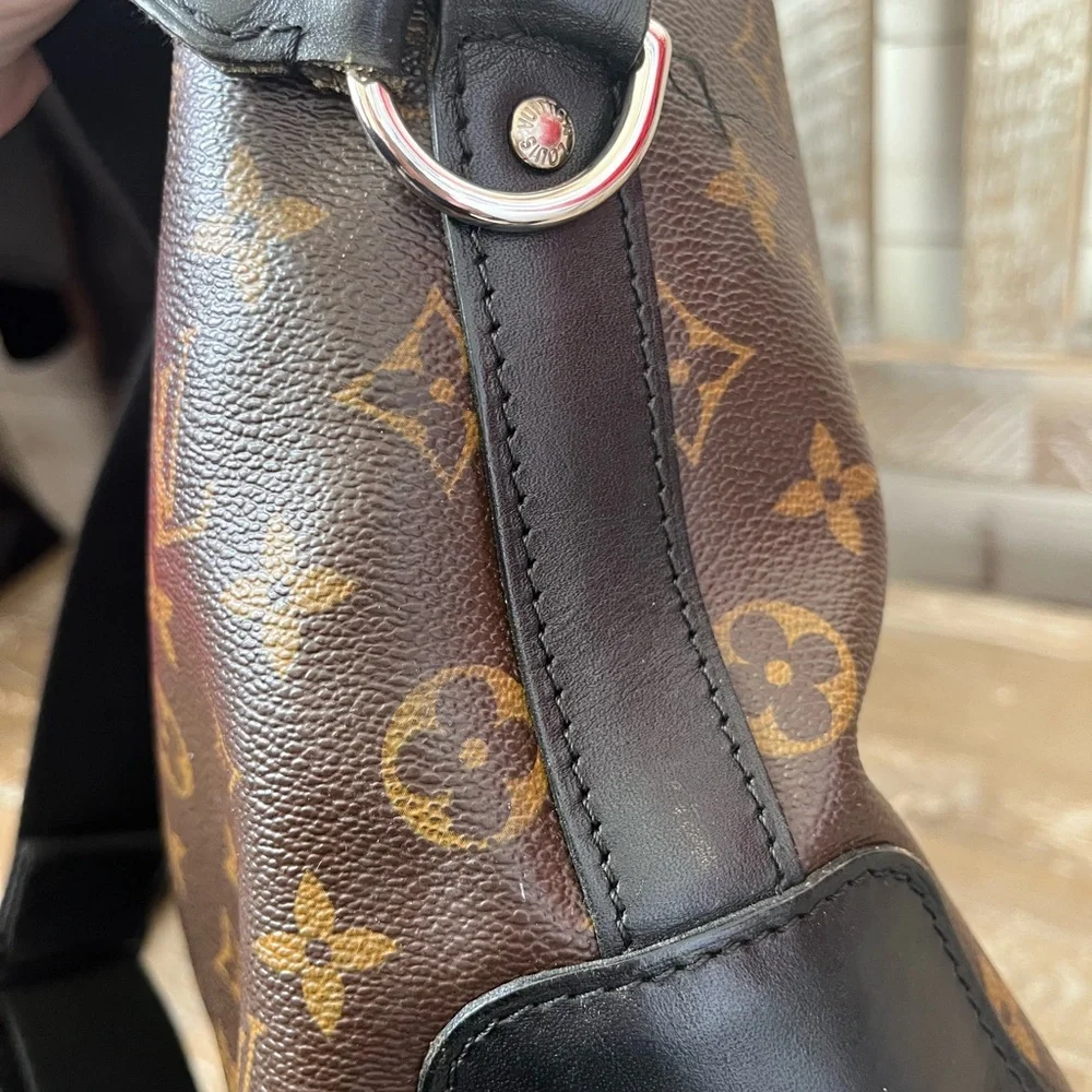 Louis Vuitton Torres Macassar Laptop Messenger Bag